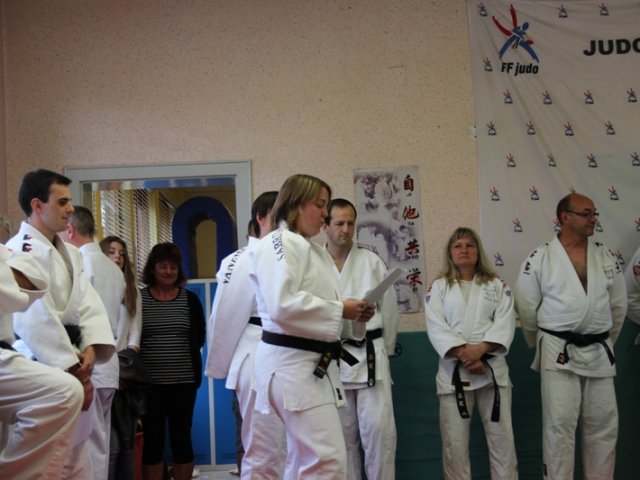 Remise ceinture noire Roxane 29-05-2014