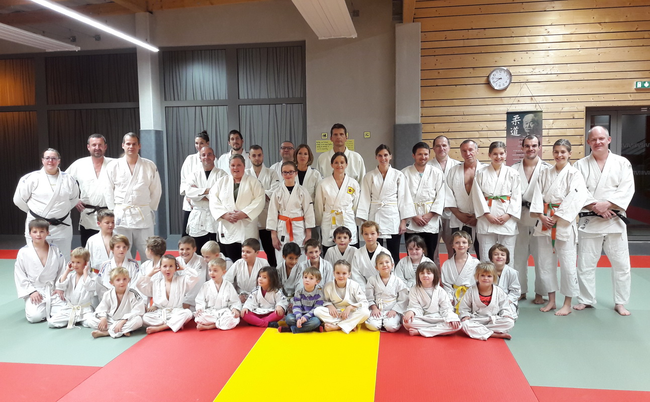 2018 10 24 Soiree judo en famille photo groupe